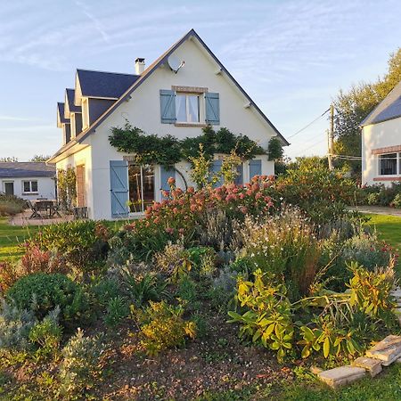 Dependance Au Calme Dans Notre Jardin Villa Saint-Aubin-Des-Preaux Bagian luar foto